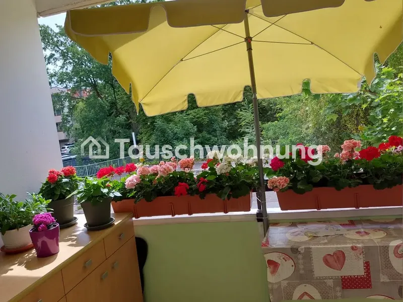 Tauschwohnung: Helle, gut geschnitte Wohnung mit Balkon und Personenaufzug — photo 1